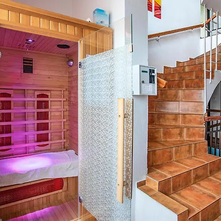Cozy In With Sauna
